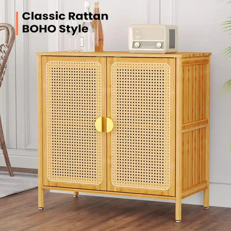 Buffet de cuisine d'appoint style bohème et rustique avec portes